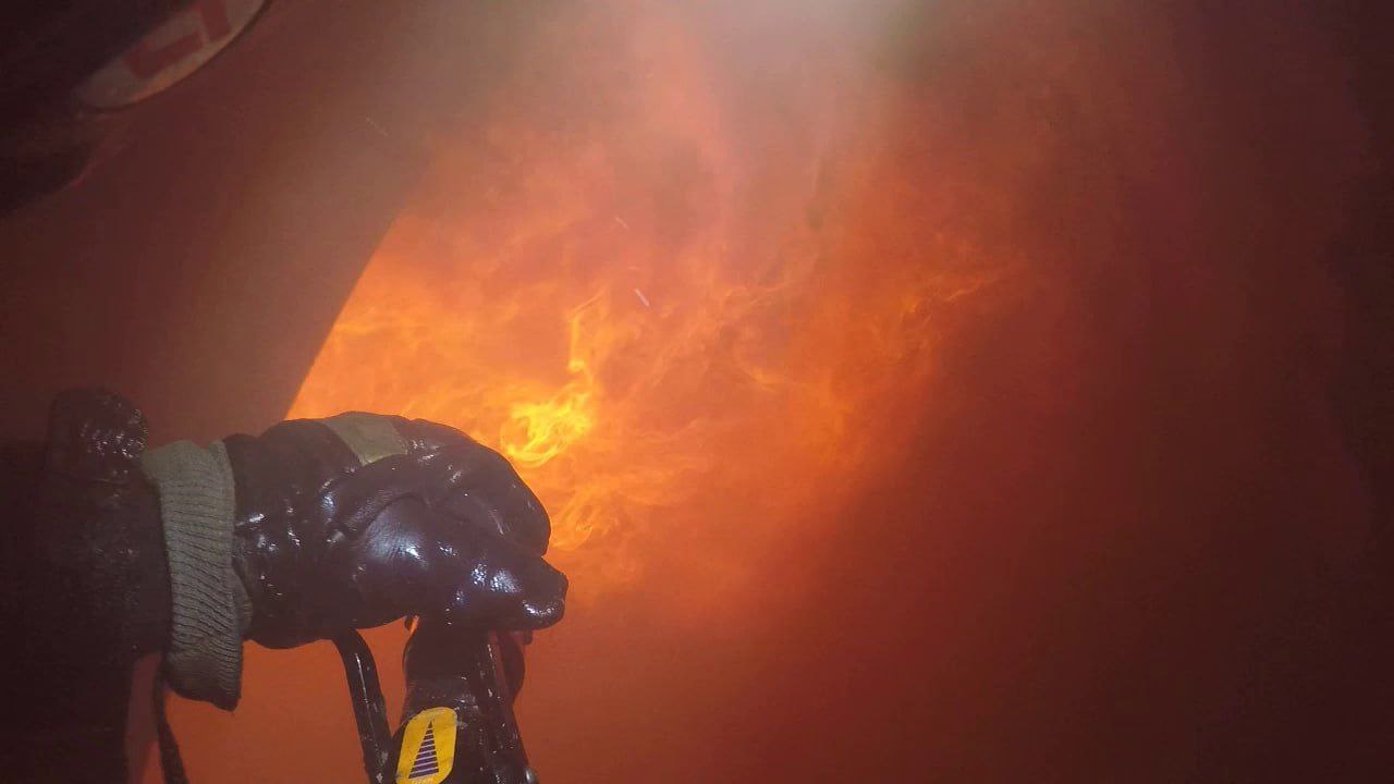 Rollover de fumaça em chamas